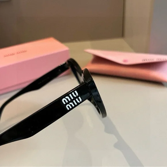 Miu Miu Cat-Eye Sunglasses